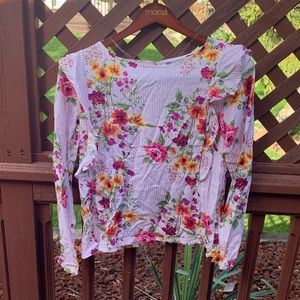 Floral patterned with stripes blouse.